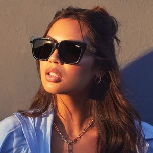 NEW IN BOX Quay PSA Polarized Sunglasses Black